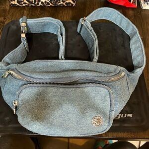 Steve Madden denim belt bag
